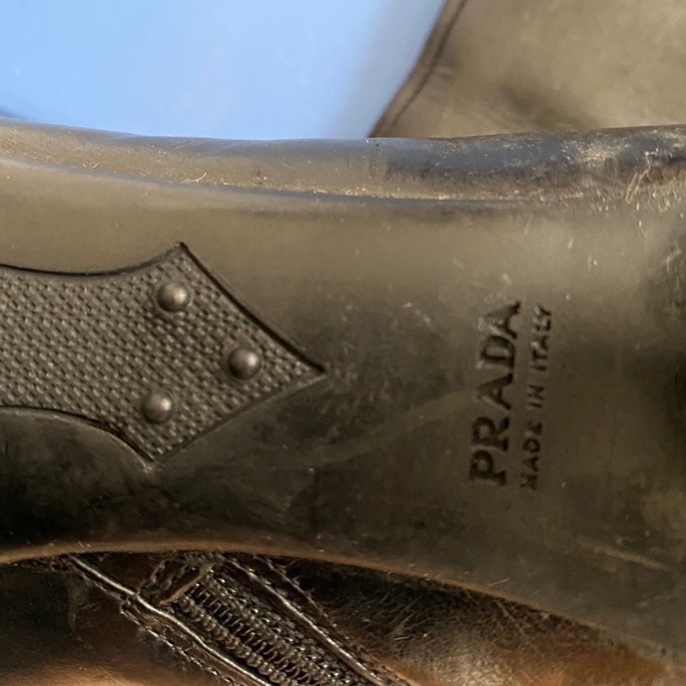 Prada Black Leather Ankle Length Boots Size 37 1/2 - Picture 4 of 4
